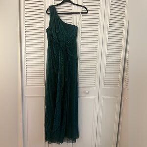 Lulu's Emerald One-Shoulder Gown